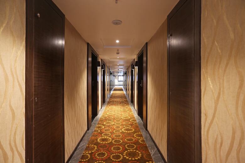 Hotel Edition O 30022 Ekana Cricket Stadium