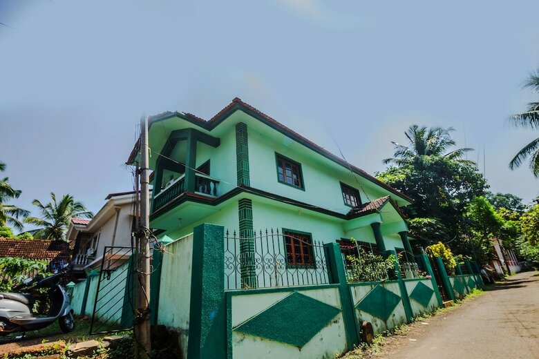 Oyo 23075 Home Modern 3bhk Villa Saligao