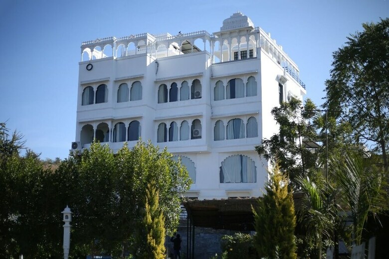 Hotel Gazebo Inn Resort