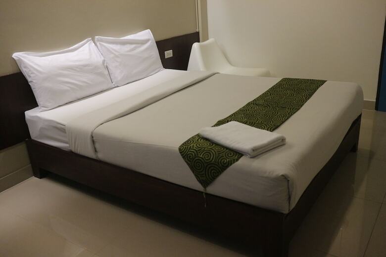 Hotel Floral Shire Resort