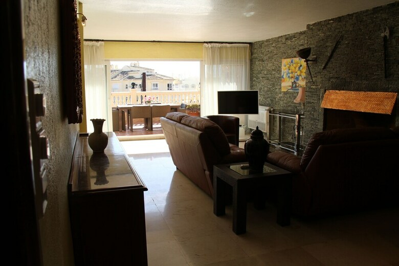 Apartamentos Espectacular �tico En Puerto Marina