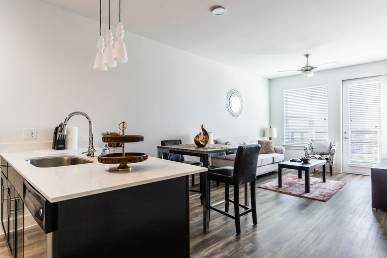 Apartamentos Urbanlights At Legacy West