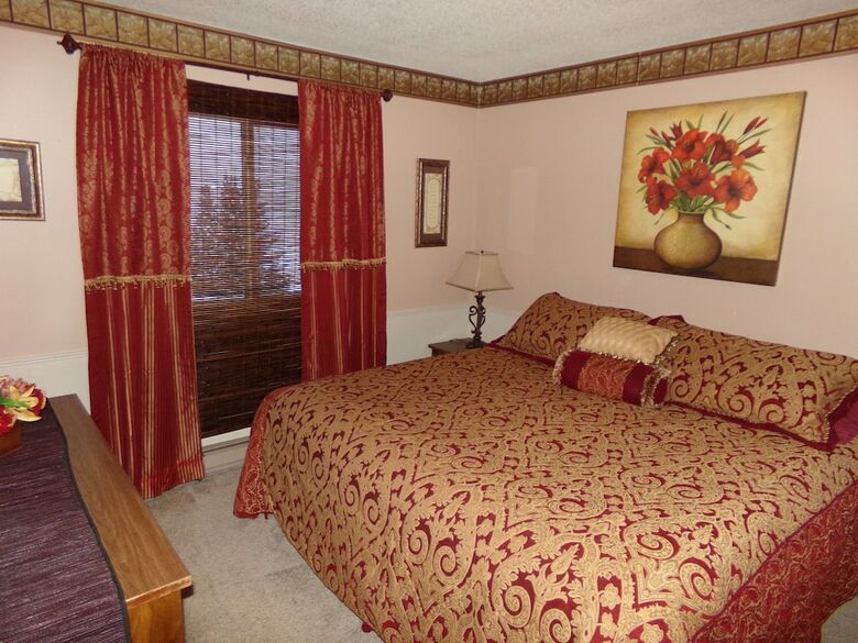 Blue River Condos 3 Bed 2 Bath