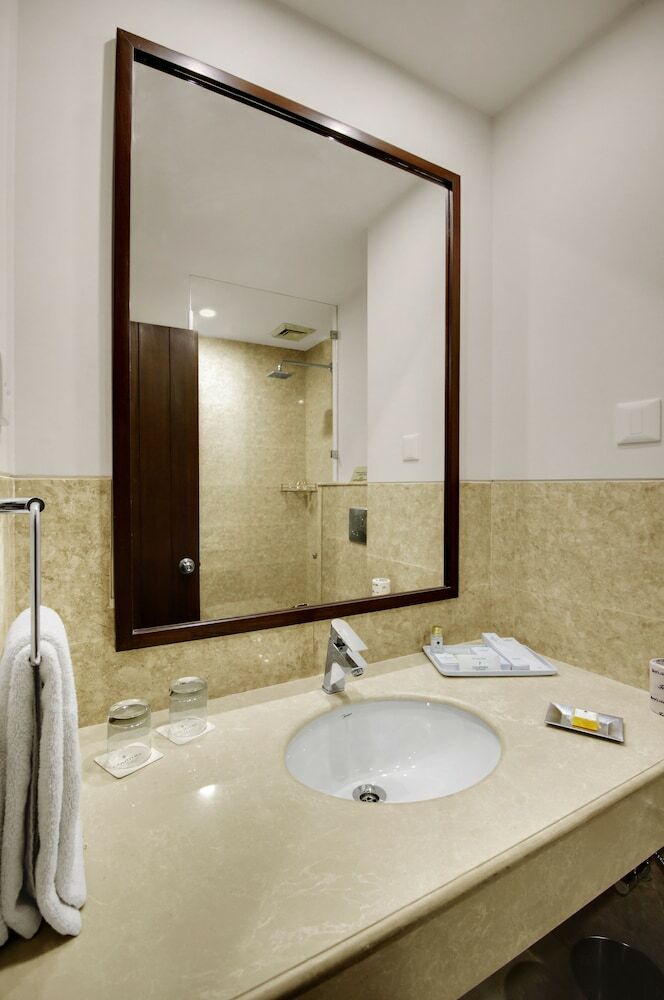 Hotel Country Resort By Ahrpl - Katra