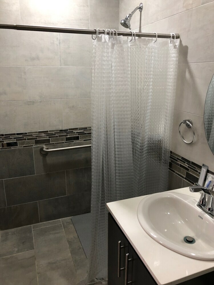 Hotel Suites Merlyn Aeropuerto