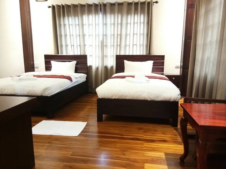 Singha Hotel