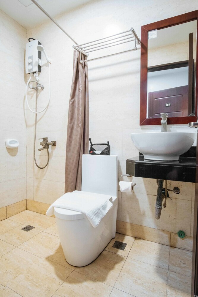 Hotel Reddoorz Plus Near Cebu Capitol