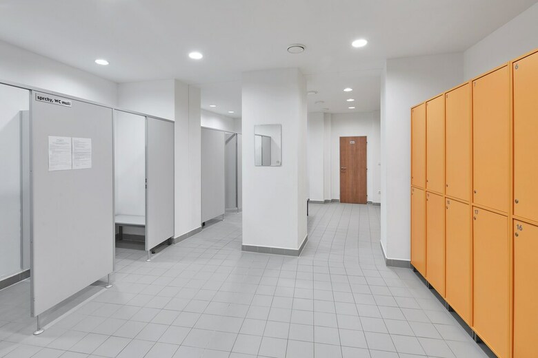 Wellness Hotel ?�?ky
