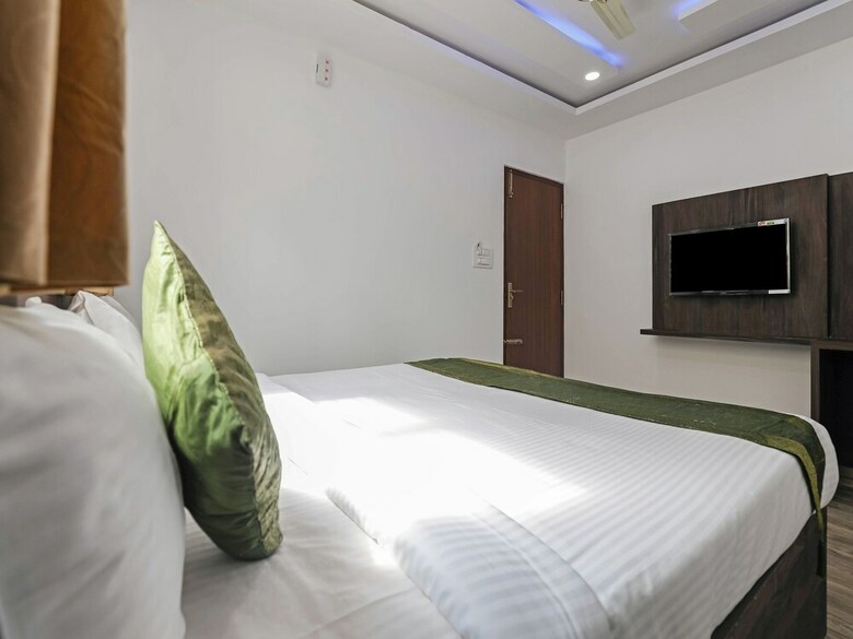 Hotel Treebo Trend White Inn