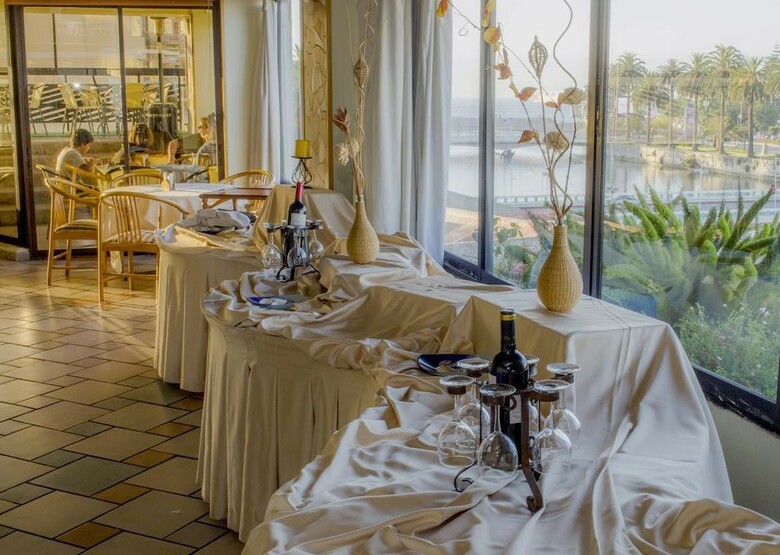 Gala Hotel