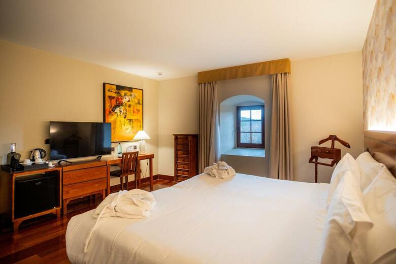 Hotel Monasterio De Bolta�a