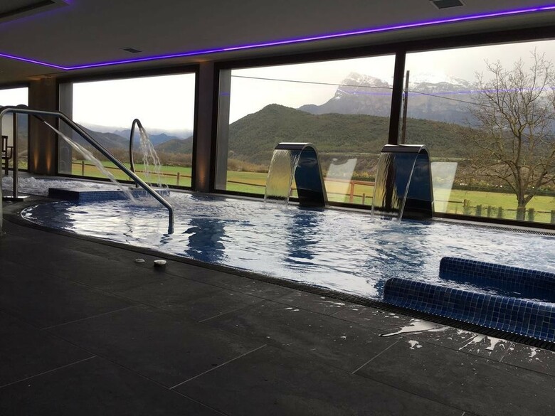Hotel & Spa Pe�a Monta�esa