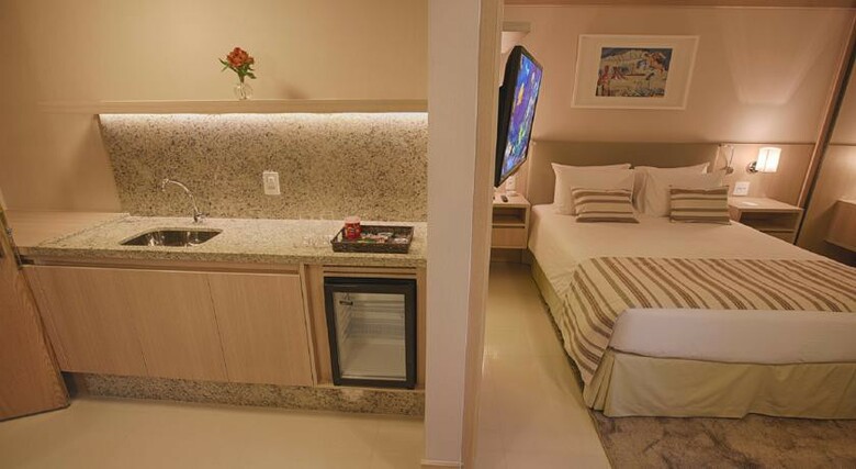 Hotel Cullinan Hplus Premium