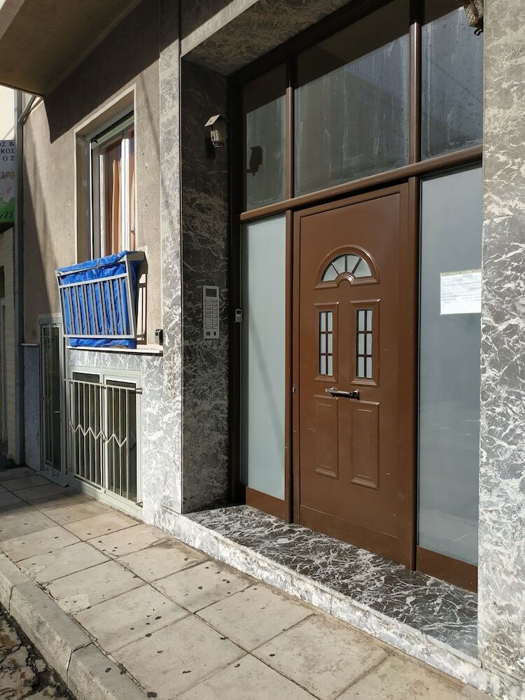 Cozy & Spacious Apartment In Central