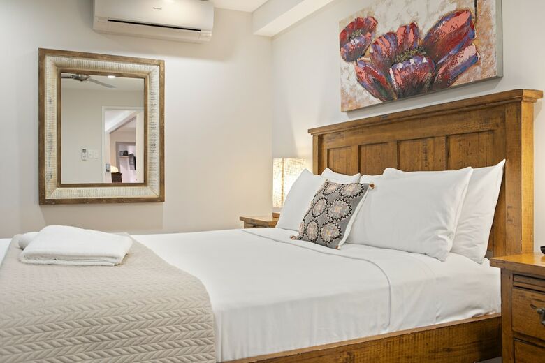 Hotel Airlie Guest House