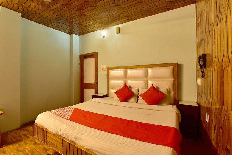 Oyo 7341 Hotel Himalayan Hamlet