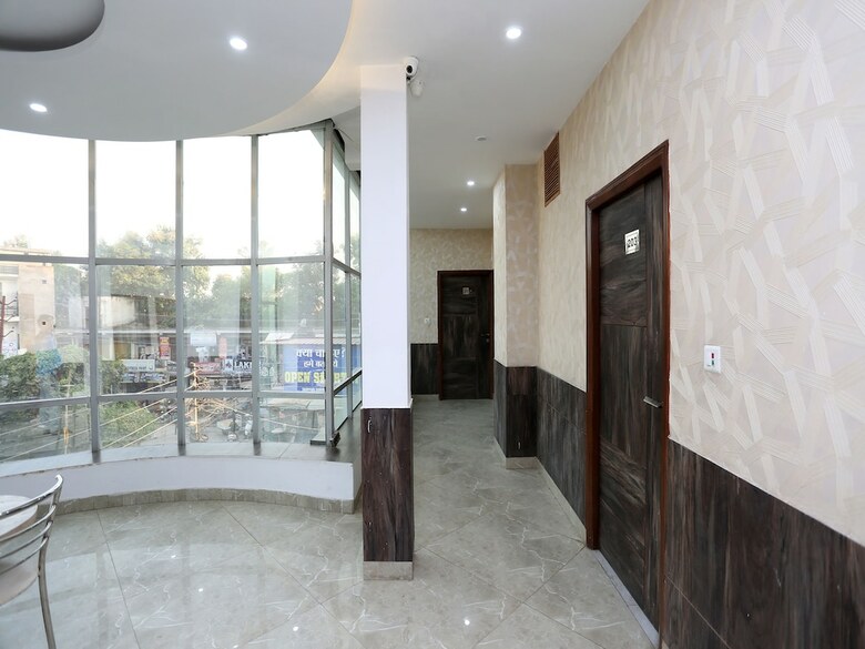 Oyo 6688 Hotel Rp Grand Titanium
