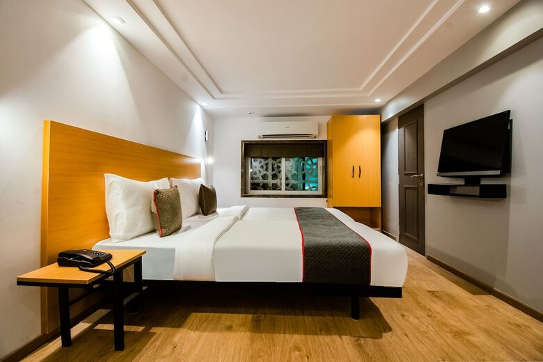 Oyo Flagship 18252 Supreme Hotel Cuffe Parade