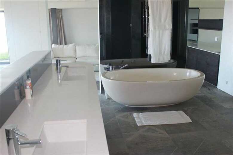 Villa 3 The Cove
