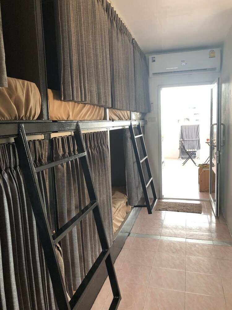 Hostal Backpack Station Pattaya - Hostel