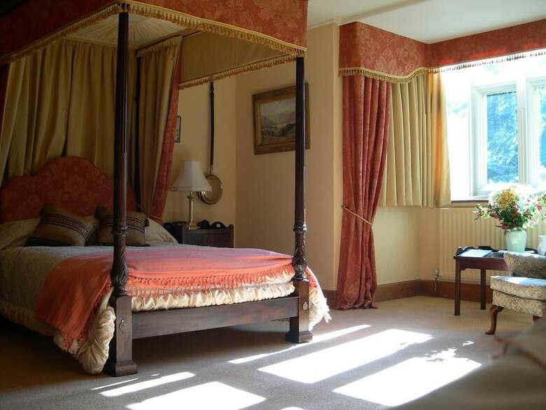 Bed & Breakfast Lullington House