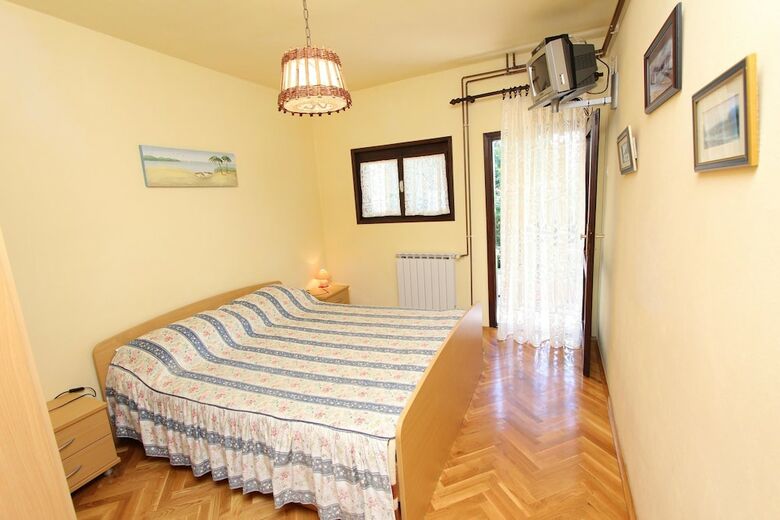 Apartments Antonija