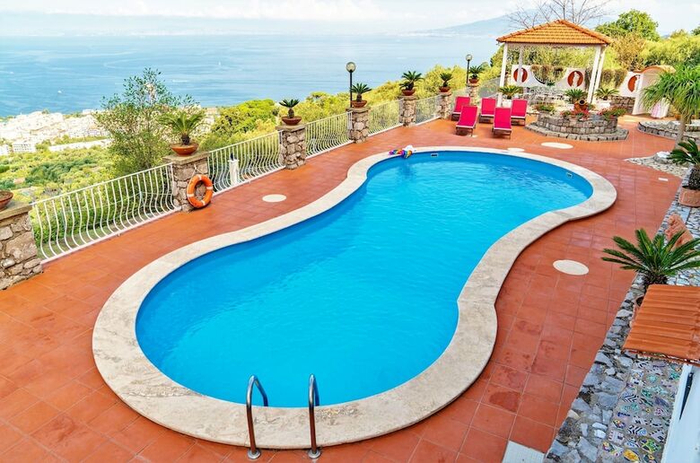 Villa Sara - Stunning Sea View With Private Swimming Pool