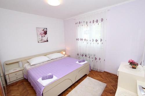 Apartments Divna