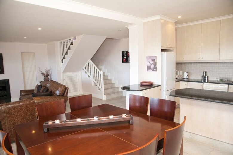 Villa 2