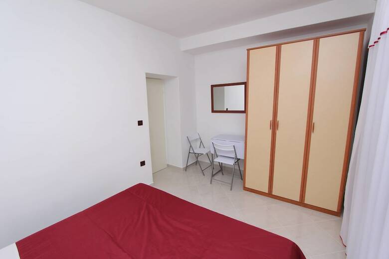 Apartments Luna
