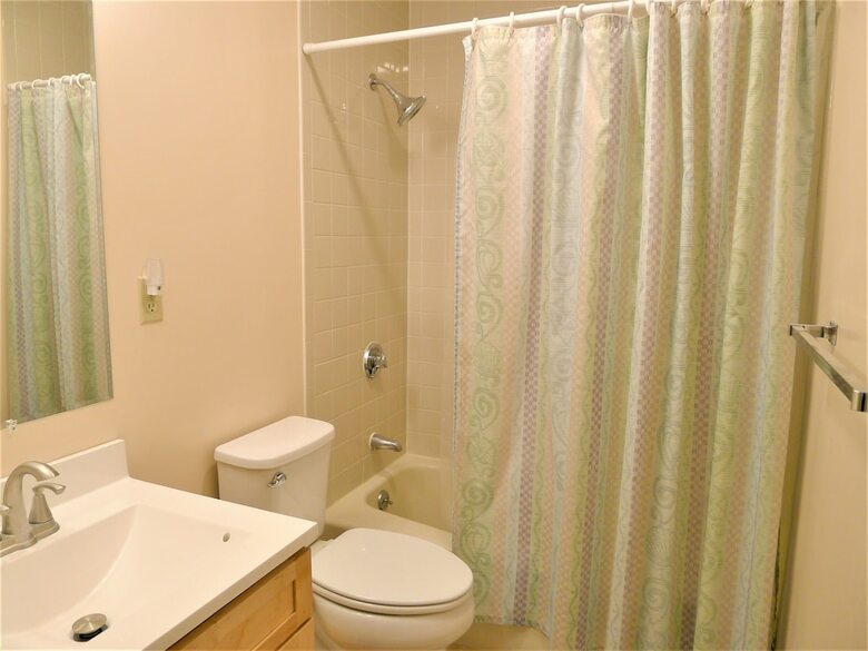 51 Middlecott - 2 Bedroom Condo