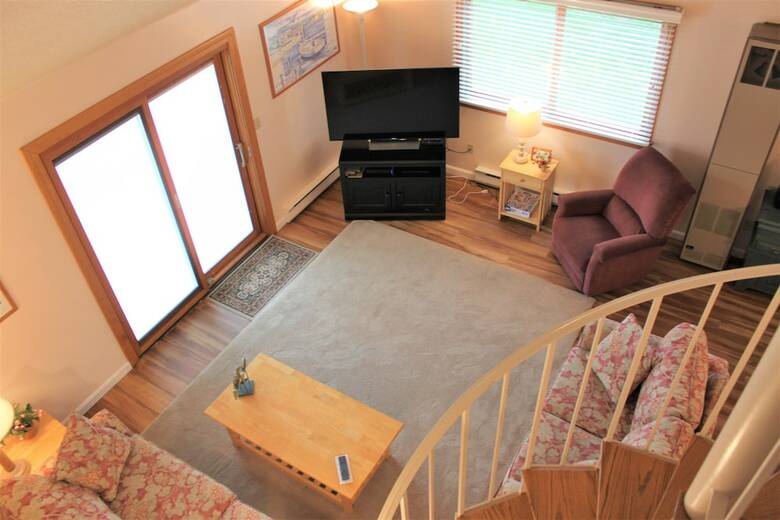 51 Middlecott - 2 Bedroom Condo