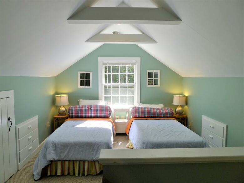 64 Rock Harbor - 3 Bedroom House