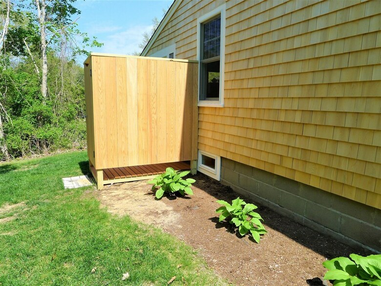64 Rock Harbor - 3 Bedroom House