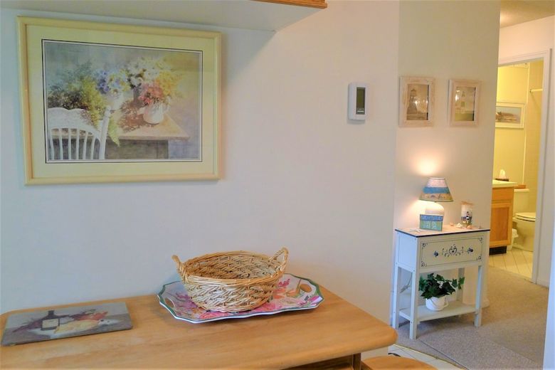 96 Eaton - 2 Bedroom Condo