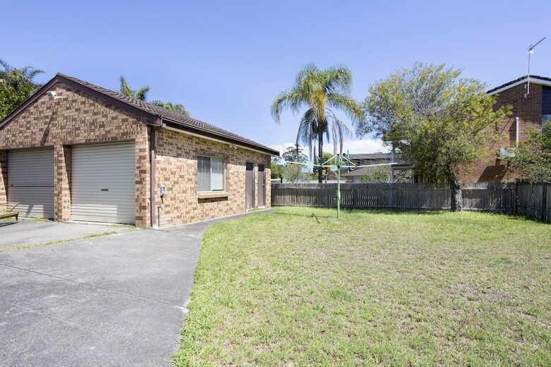 South Coast Getaway House Sleeping 8 Guests