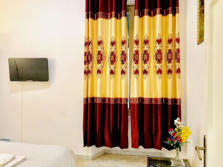 Hotel Colosseum Luxury Room