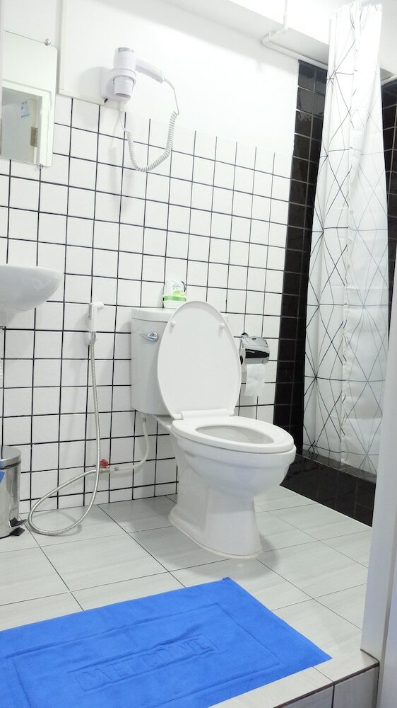 Hostal A Dude Mini Hostel - Adults Only