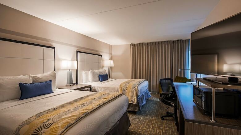Best Western Plus Columbia River Hotel & Conference Center