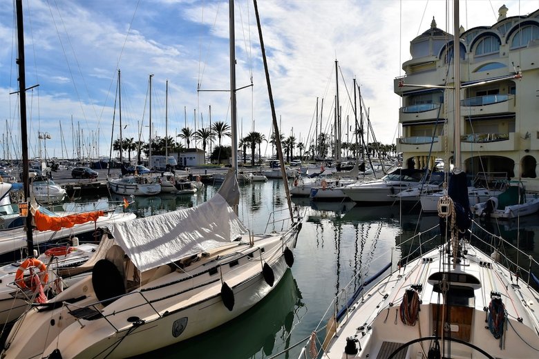 Apartamentos Solaga - Puerto Marina