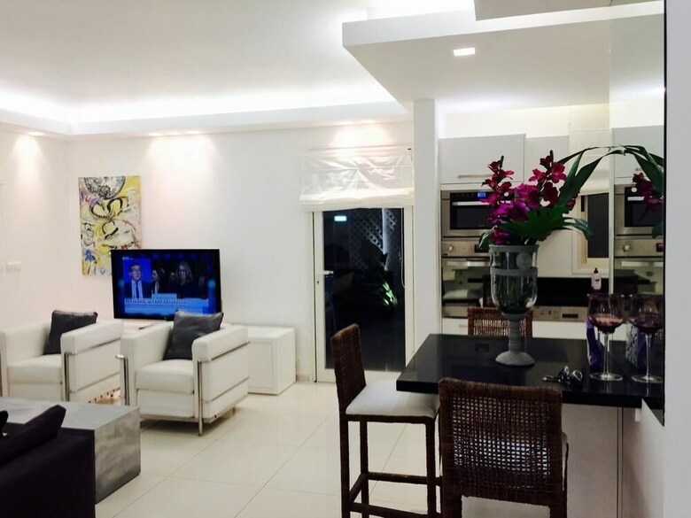 Apartamento Magical Duplex 100sm Garden Pool Parking