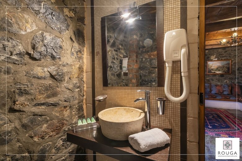 Hotel Rouga Mountain Boutique Suites & Spa