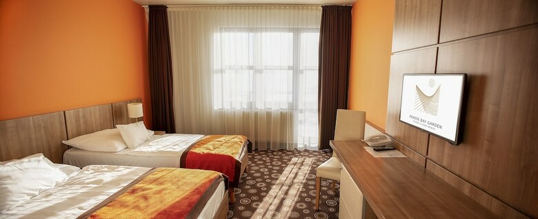 Kenese Bay Garden Resort & Conference Hotel