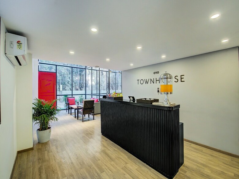 Hotel Oyo Townhouse 059 Magarpatta