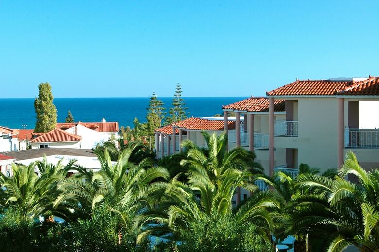 Admiral Hotel ? All Inclusive