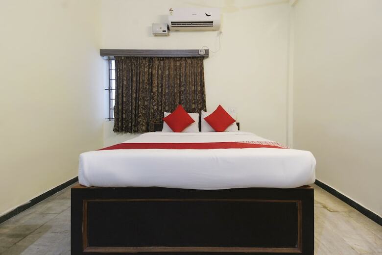 Hotel Oyo 24392 Flagship Damodar Inn