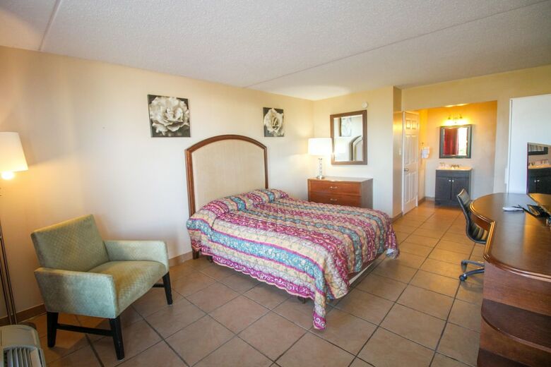 Motel Ans Inn & Suites