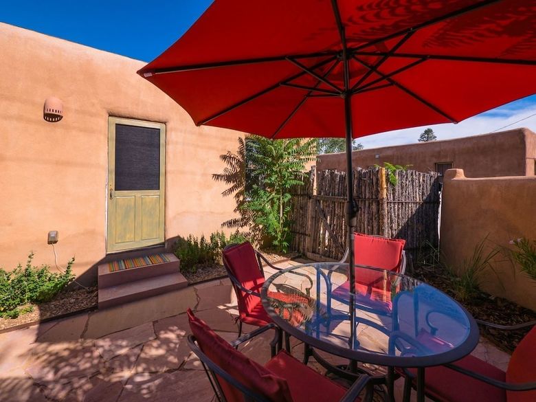 1bd Casa Intima