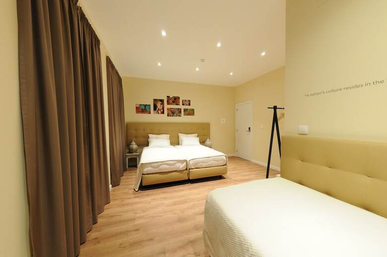 Hotel Naya - Downtown Guesthouse