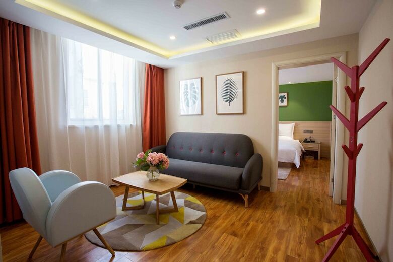 Sucha Hotel Xian Bell Tower Huimin St